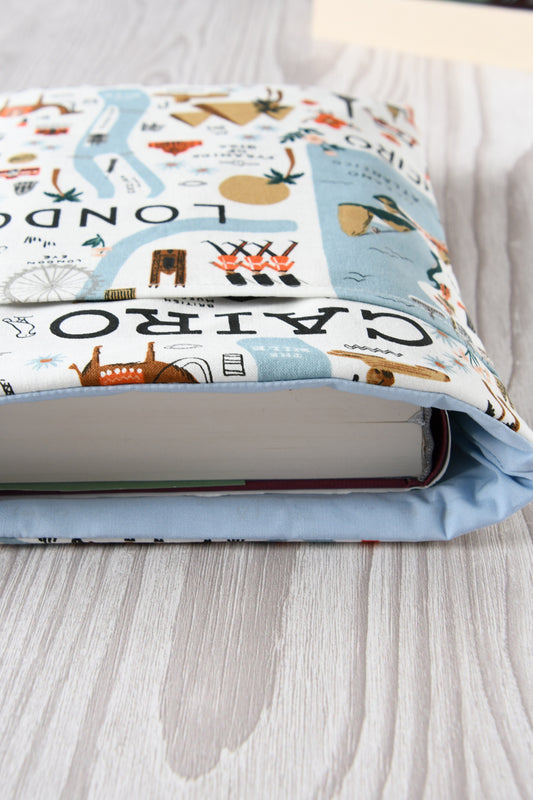 Große Buchtasche Stoff für dicke Bücher und Hardcover – handgemacht.