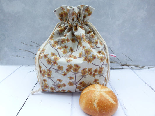 Handgenähter 3-in-1 Brotbeutel "Sakura" aus Baumwolle und Innenfutter aus Leinen von Fabelhaftewerkstatt.