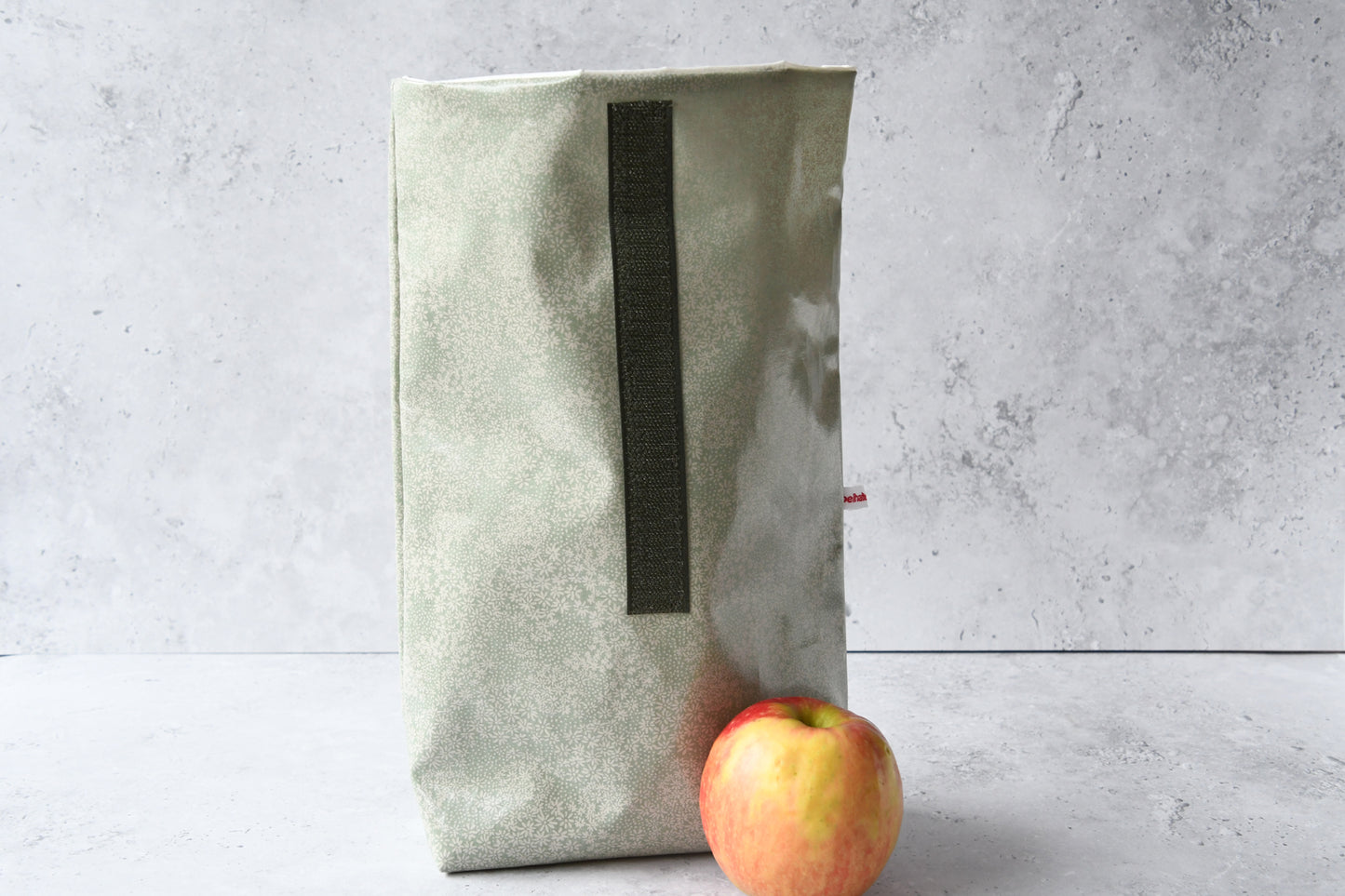 Geöffneter Lunchbag "Botany" von Fabelhaftewerkstatt