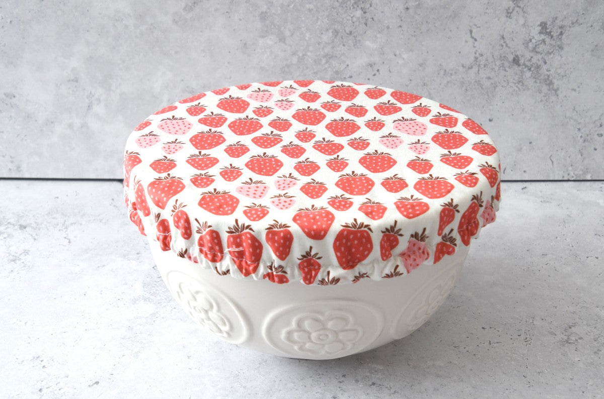 Schüsselhaube - Erdbeeren