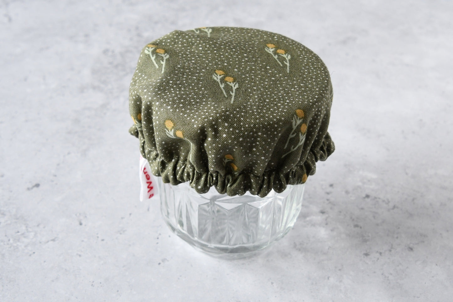 Schüsselhaube - Daisy