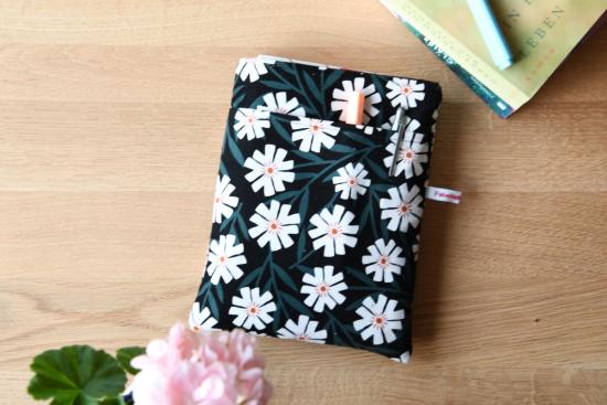 Buchtasche, Buchhülle - "Margarite"