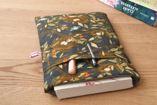 Preview: Buchtasche, Buchhülle - "Spring"