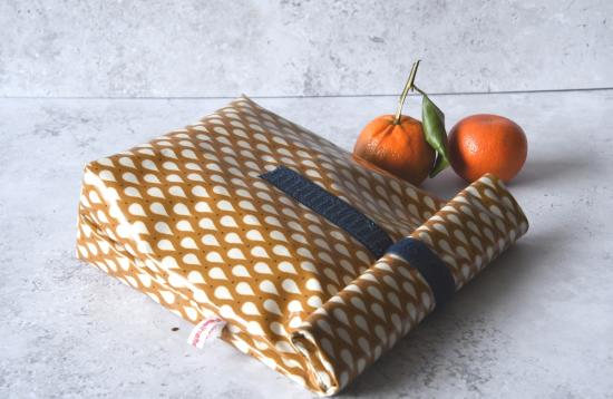 Lunchbag "Tropfen auf Ocker"