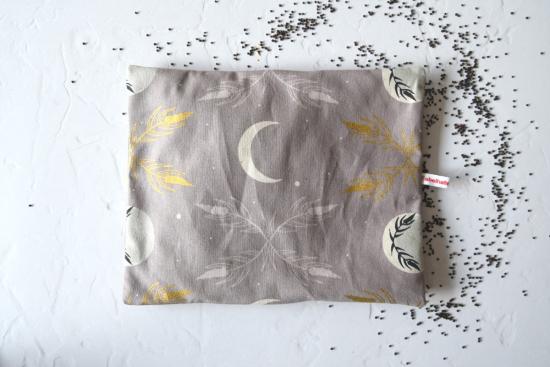 Preview: Körnerkissen, Rapssamenkissen "Erntemond auf graulila"