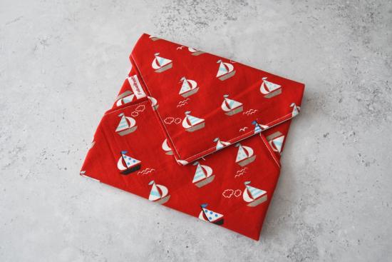 Preview: Sandwich-Wrap "Segelboote auf rot"