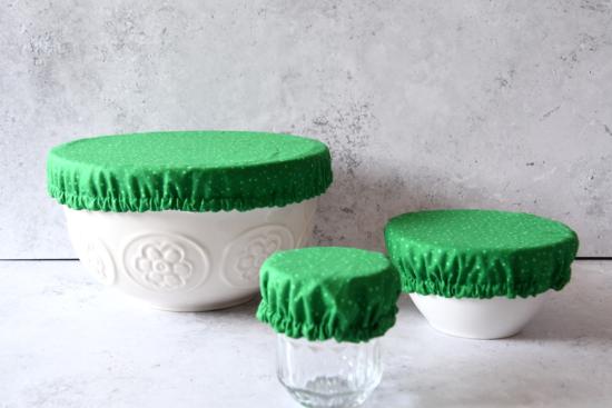 Schüsselhaube "Green dottie"