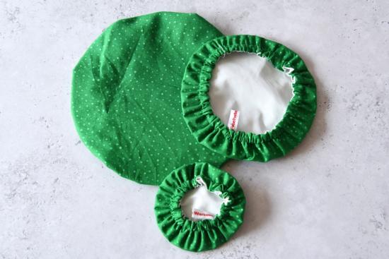 Schüsselhaube "Green dottie"