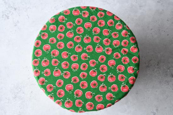 Preview: Schüsselhaube "Tomaten auf grün"