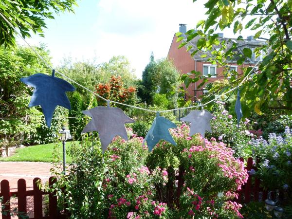 Girlande "Ahornblatt blau-grau-türkis"
