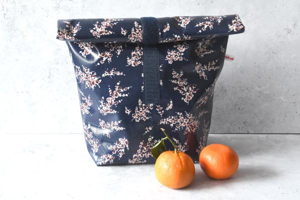 Lunchbag "Zweige auf dunkelblau"
