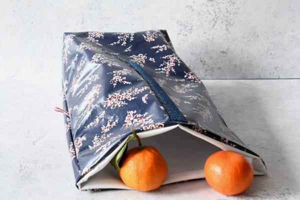 Lunchbag "Zweige auf dunkelblau"