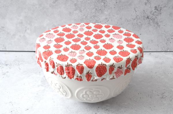 Schüsselhaube "Reife Erdbeeren"