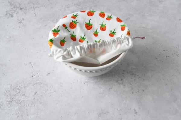 Schüsselhaube "Erdeerzeit"