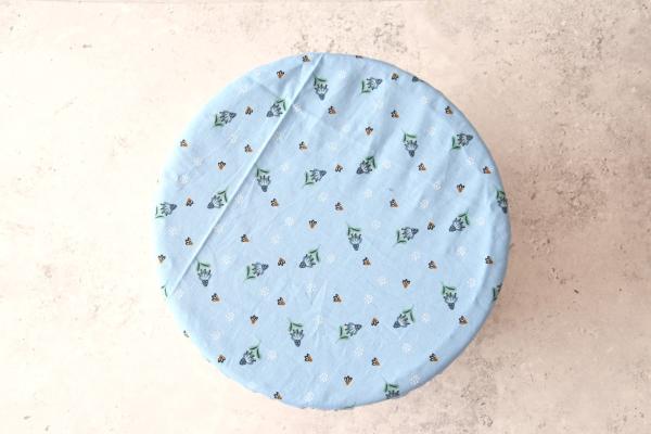 Schüsselhaube "Margarite blau"