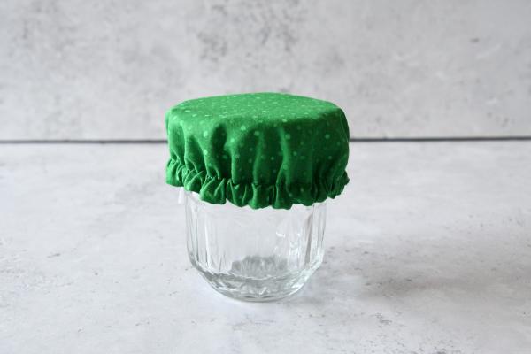 Schüsselhaube "Green dottie"