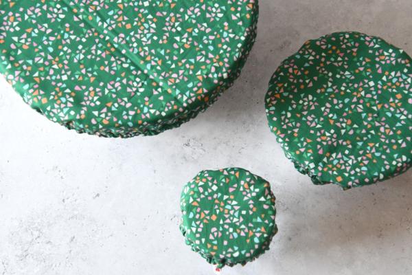 Schüsselhaube "Bunte Dreiecke"