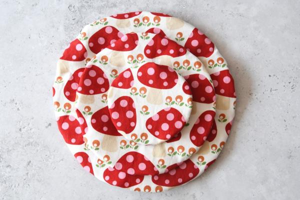 Schüsselhaube "Rote Fliegenpilze"