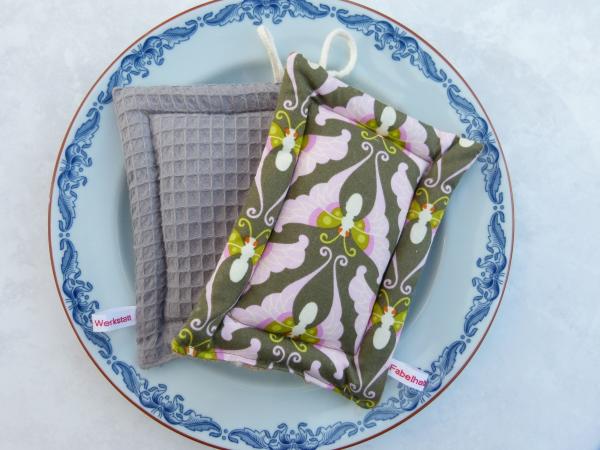 Schwamm-Set "Lila Schmetterlinge auf grau"