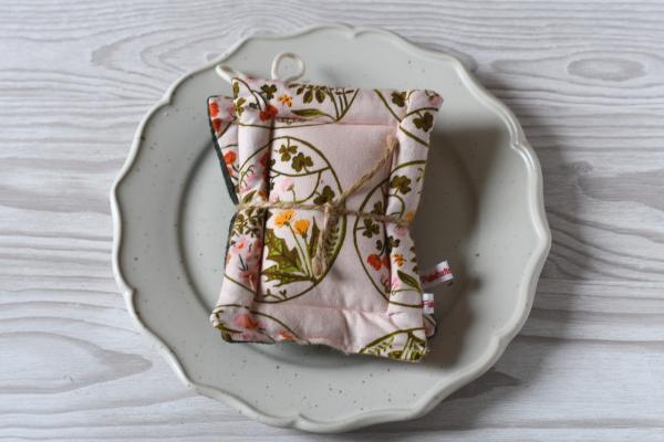 Spülschwamm, Scheuerschwamm,  2er Set - "Blumenkränze auf rosa"