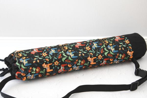 Yogamatten-Tasche "Dalapferde auf schwarz II"