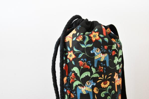 Yogamatten-Tasche "Dalapferde auf schwarz II"